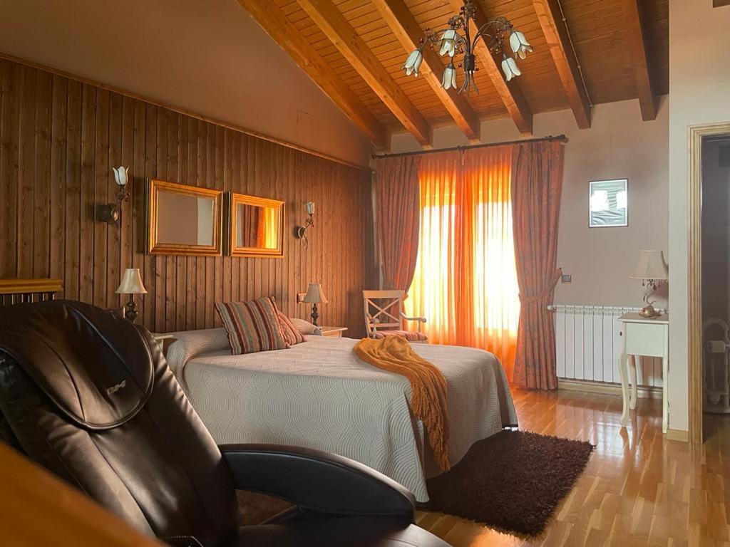 Ambar Spa. Azagalla Rural Casas del Abad 外观 照片